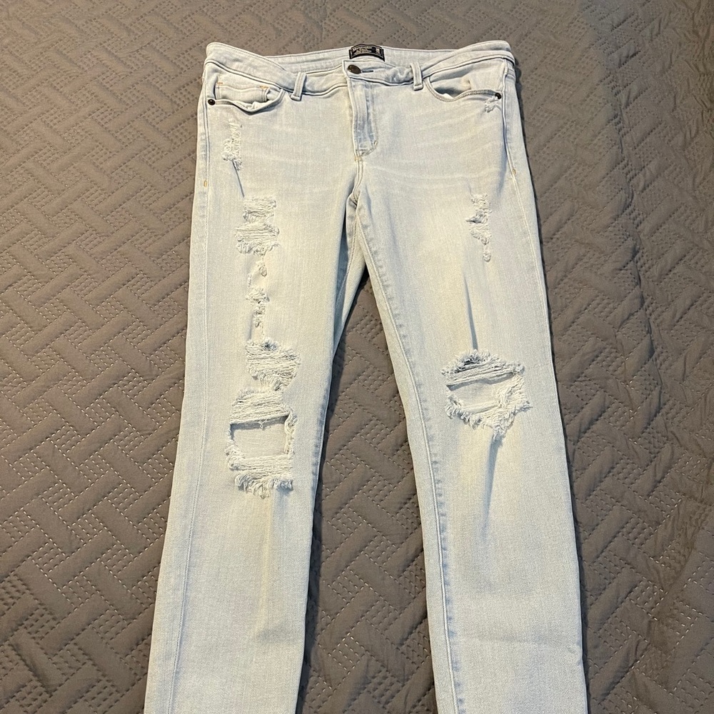 Abercrombie & Fitch Harper Low Rise Jeans 10/30